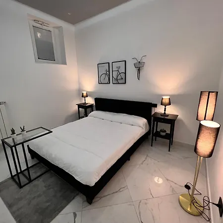 Raroom V-aparthotel